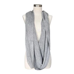 NWT Calvin Klein's Women's Infinity Loop Cashemere-Like Scarf Gray
